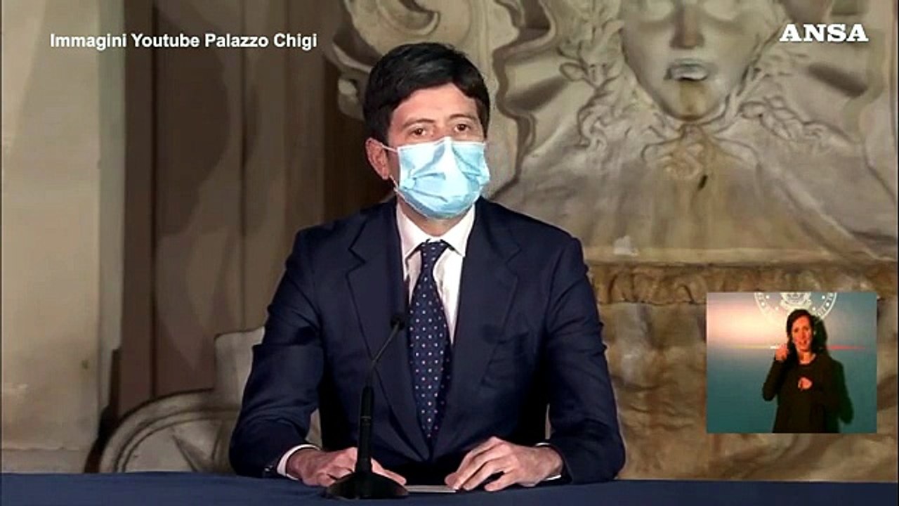 Covid, Speranza: "Dad in tutte le scuole in zona rossa o con alti contagi"