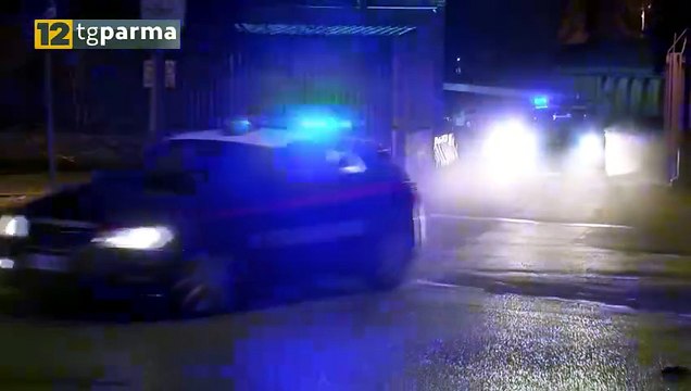 FOLLE FUGA SULL'AUTO RUBATA: MINORENNE ARRESTATO | FOLLE FUGA SULL'AUTO RUBATA: MINORENNE ARRESTATO