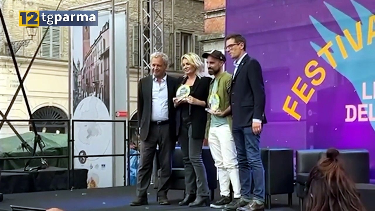 STEFANIA BATTISTINI OSPITE DELLA REDAZIONE DELLA GAZZETTA | STEFANIA BATTISTINI OSPITE DELLA REDAZIONE DELLA GAZZETTA