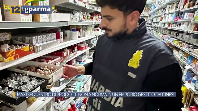 MAXI SEQUESTRO DI PRODOTTI NON A NORMA IN UN EMPORIO GESTITO DA CINESI | MAXI SEQUESTRO DI PRODOTTI NON A NORMA IN UN EMPORIO GESTITO DA CINESI