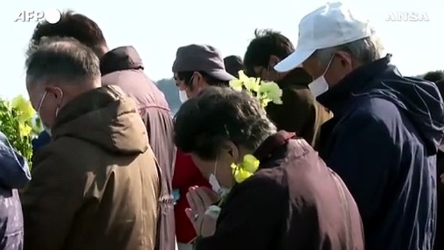 Giappone, Fukushima in silenzio per celebrare i 10 anni dal disastro dello tsunami