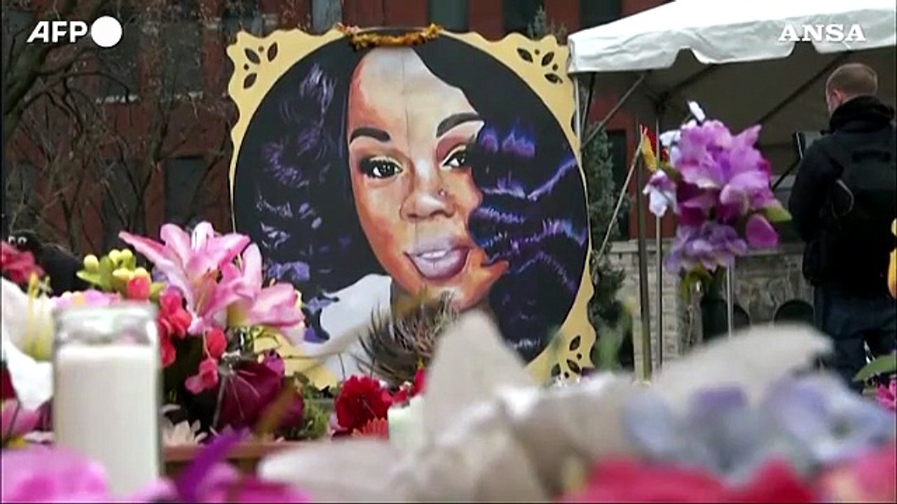 Un anno fa la morte di Breonna Taylor, le proteste negli Usa: "365 giorni, nessuna giustizia"