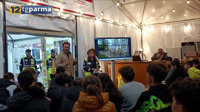 PROTEZIONE CIVILE: GLI STUDENTI DI COLLECCHIO A CONFRONTO CON I PERICOLI | PROTEZIONE CIVILE: GLI STUDENTI DI COLLECCHIO A CONFRONTO CON I PERICOLI