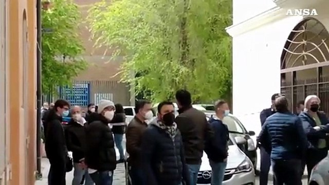 Cerignola, moglie uccisa e marito ferito alla testa da colpi di pistola