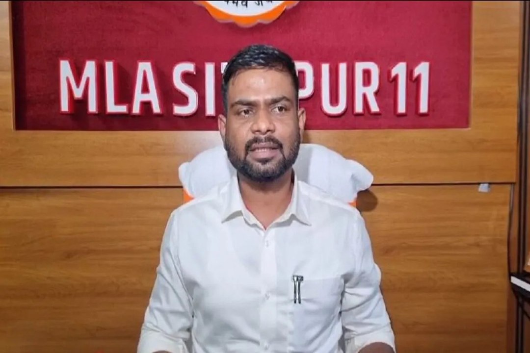 सीतापुर विधायक बोले- मैं खुद गिरफ्तारी दूंगा, हड़ताल करने या काम छोडऩे की जरूरत ही नहीं है