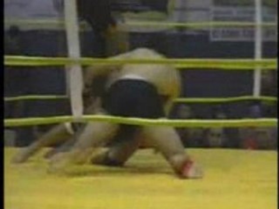 Oriol Gasset MMA amateur