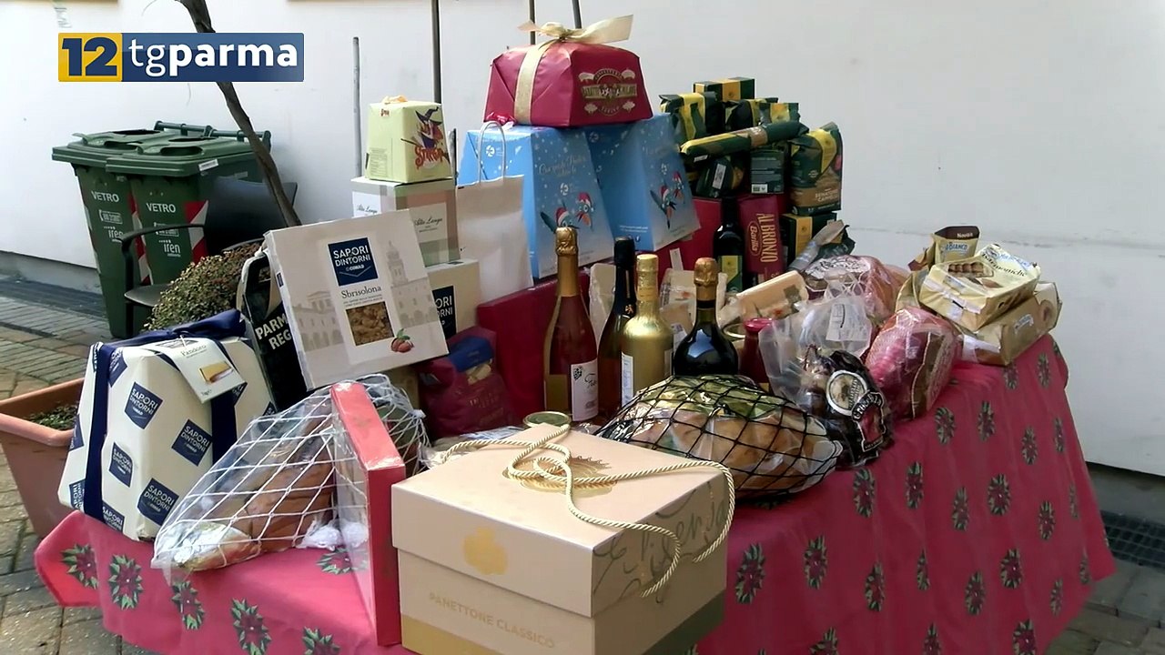 I DONI ALIMENTARI DI SINDACO E ASSESSORI ALLA MENSA DI PADRE LINO | I DONI ALIMENTARI DI SINDACO E ASSESSORI ALLA MENSA DI PADRE LINO