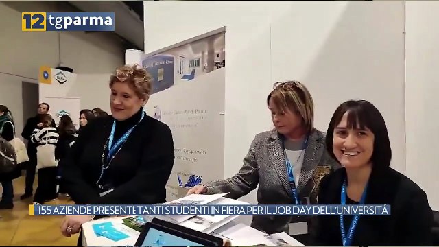 155 AZIENDE PRESENTI: TANTI STUDENTI IN FIERA PER IL JOB DAY DELL'UNIVERSITÁ | 155 AZIENDE PRESENTI: TANTI STUDENTI IN FIERA PER IL JOB DAY DELL'UNIVERSITÁ