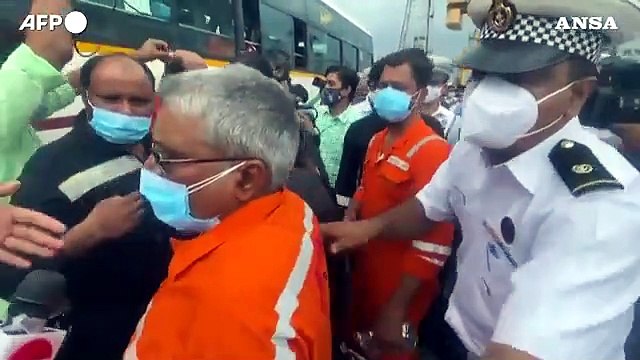 Il ciclone Tauktae travolge l'India gia' in ginocchio per il Covid