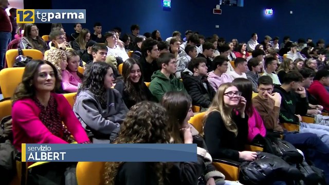 REGIONALI, ULTIMO DIBATTITO CON GLI STUDENTI DEL LICEO ULIVI | REGIONALI, ULTIMO DIBATTITO CON GLI STUDENTI DEL LICEO ULIVI