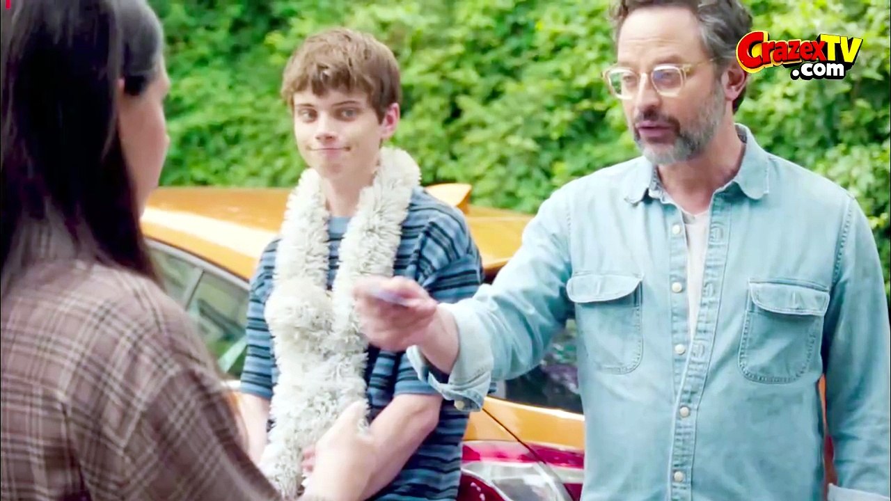 Roommates 2 _ Trailer Netflix Adam Sandler, Sadie Sandler, Chloe East,Natasha Lyonne,Film Sequel