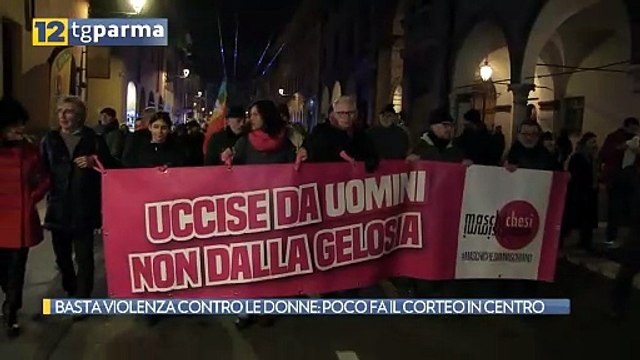BASTA VIOLENZA CONTRO LE DONNE: POCO FA IL CORTEO IN CENTRO | BASTA VIOLENZA CONTRO LE DONNE: POCO FA IL CORTEO IN CENTRO