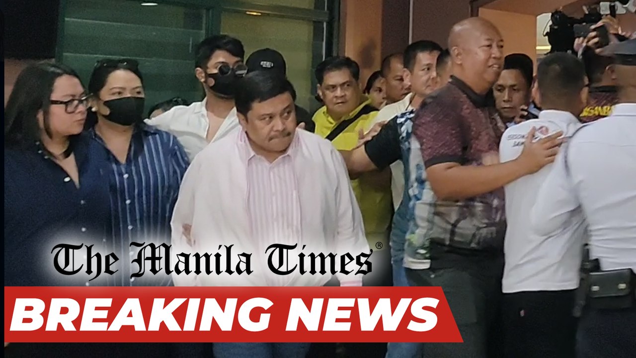 BREAKING: Jinggoy Estrada posts bail before Sandiganbayan, denies charges