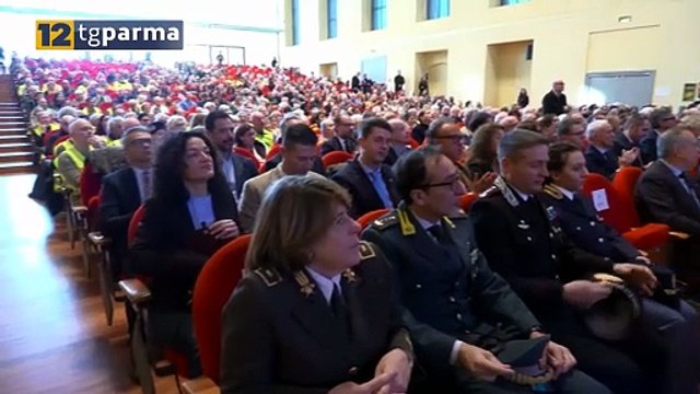 MEDAGLIE D'ORO A GIAN PAOLO MINARDI E CONSORZIO AGRARIO | MEDAGLIE D'ORO A GIAN PAOLO MINARDI E CONSORZIO AGRARIO