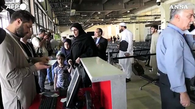 Afghanistan, volo commerciale atterrato a Kabul: e' il primo dal ritorno dei talebani