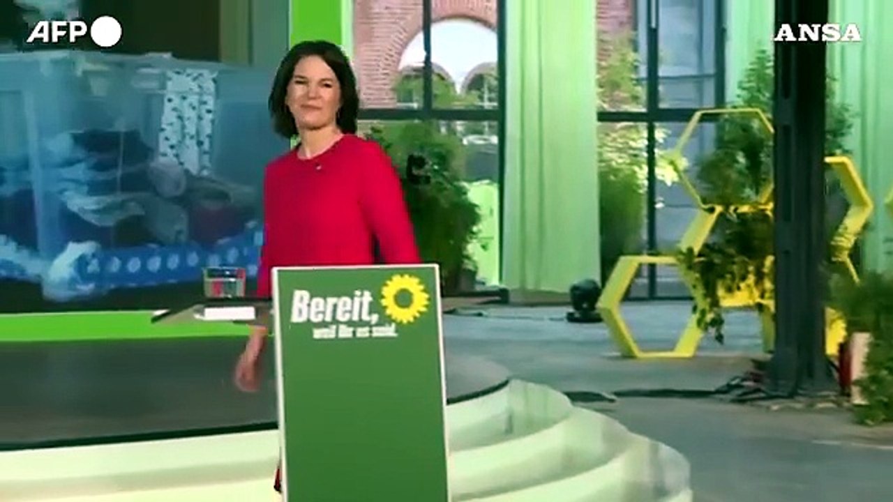 Germania, Forsa: "Scholz avanti per la debolezza dei rivali"