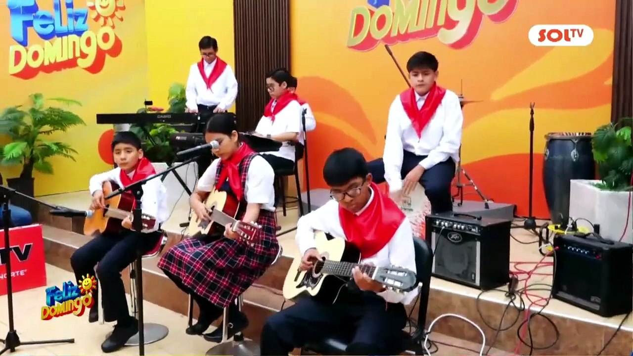 Peña Criolla emocionó con canciones llenas de tradición peruana (2)
