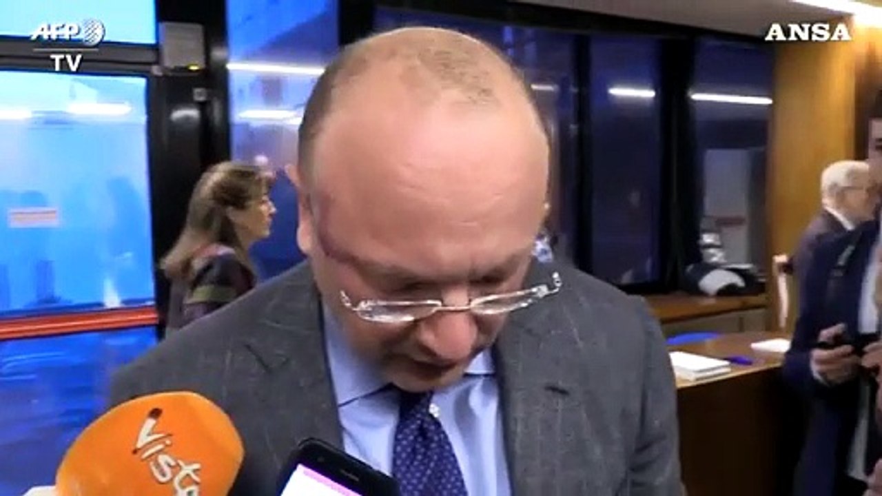 Confindustria: "Fino a -10% del Pil nel semestre"