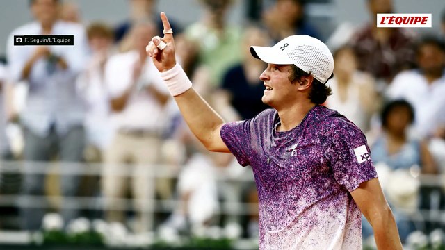 Joao Fonseca renverse Novak Djokovic au bout du cinquième set et rallie les huitièmes de finale à Roland-Garros - Tennis - Roland-Garros