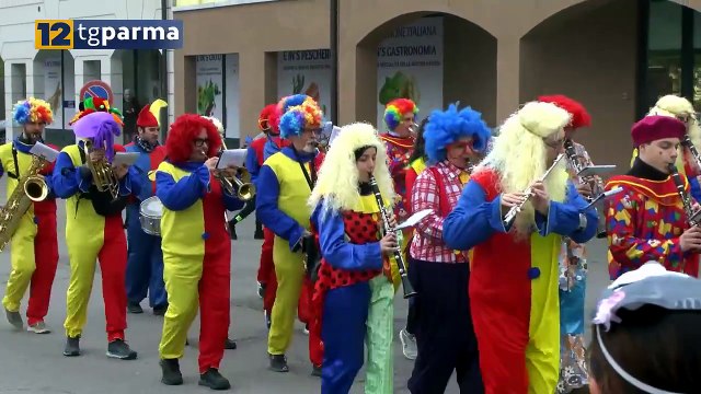 FESTE DI CARNEVALE TRA CITTÀ E PROVNCIA: A PARMA MIGLIAIA DI PERSONE AL PARCO DUCALE | FESTE DI CARNEVALE TRA CITTÀ E PROVNCIA: A PARMA MIGLIAIA DI PERSONE AL PARCO DUCALE