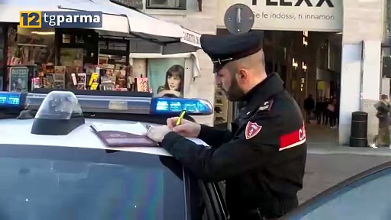 MINACCIA IL DEBITORE CON IL TASER, GLI RUBA I CELLULARI E HA DROGA: DENUNCIATO | MINACCIA IL DEBITORE CON IL TASER, GLI RUBA I CELLULARI E HA DROGA: DENUNCIATO