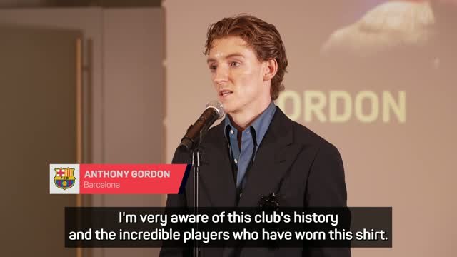 Gordon speaks Spanish in first appearance as a Barcelona player