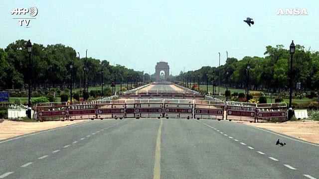 Coronavirus, lo smog a New Delhi prima e dopo il lockdown