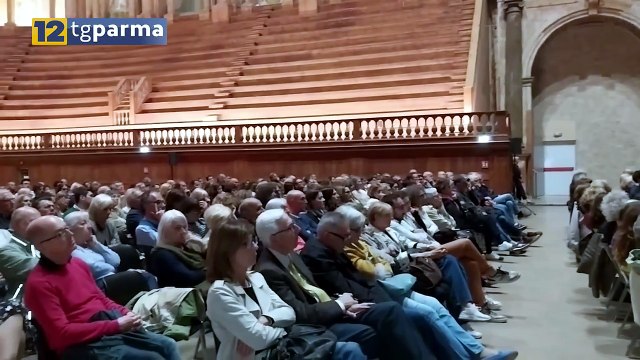 CALEIDOSCOPIO : SUCCESSO PER MICHELE SERRA AL TEATRO FARNESE | CALEIDOSCOPIO : SUCCESSO PER MICHELE SERRA AL TEATRO FARNESE