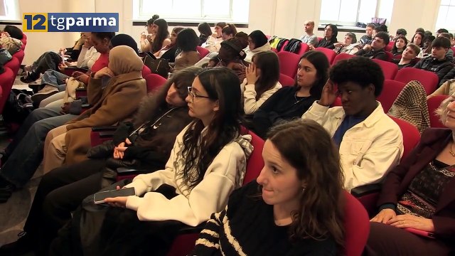 VIOLENZA DI GENERE, RIFLESSIONI CON I GIOVANI A PALAZZO GOVERNATORE | VIOLENZA DI GENERE, RIFLESSIONI CON I GIOVANI A PALAZZO GOVERNATORE