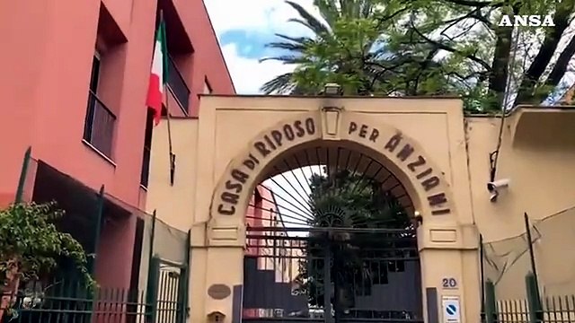 Coronavirus, esercito sanifica case per anziani e zone rosse