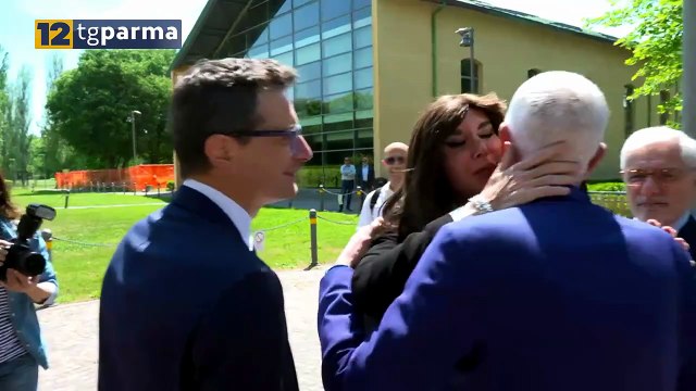 MINISTRO BERNINI: 94 MILIONI PER LA RICERCA. AI? DEVE ESSERE GENERATIVA | MINISTRO BERNINI: 94 MILIONI PER LA RICERCA. AI? DEVE ESSERE GENERATIVA