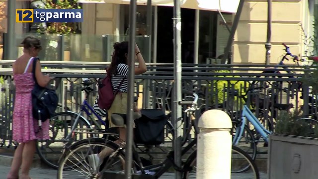 ANTICICLONE AFRICANO: CALDO AD OLTRANZA CON QUASI 40 GRADI ALL'OMBRA | ANTICICLONE AFRICANO: CALDO AD OLTRANZA CON QUASI 40 GRADI ALL'OMBRA