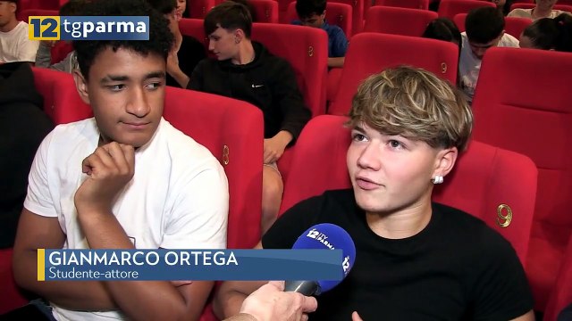 STUDENTI DELLE SUPERIORI PROTAGONISTI DEL FILM INSAZIABILE | STUDENTI DELLE SUPERIORI PROTAGONISTI DEL FILM INSAZIABILE