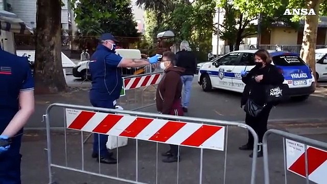 Nuovo fornitore mascherine, entro fine settimana sugli scaffali