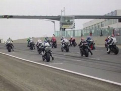 second depart des superbikes a ledenon