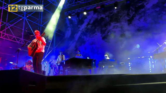 BRUNORI SAS, MUSICA E POESIA NEL CONCERTO AL PARCO DUCALE | BRUNORI SAS, MUSICA E POESIA NEL CONCERTO AL PARCO DUCALE