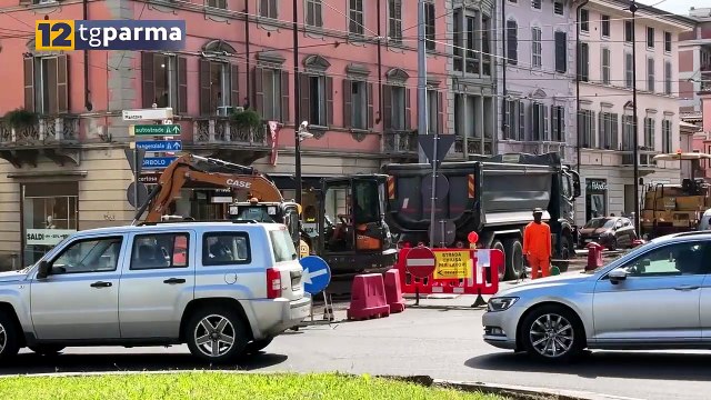 CANTIERI, IN CHIUSURA LE OPERE IN VIA EMILIA EST. PROBLEMI IN VIA D'AZEGLIO | CANTIERI, IN CHIUSURA LE OPERE IN VIA EMILIA EST. PROBLEMI IN VIA D'AZEGLIO