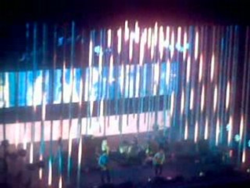 KARMA POLICE RADIOHEAD NIMES 2008