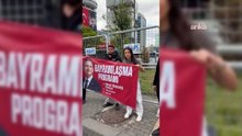 CHP Genel Merkezi'ne Özgür Özel pankartı asıldı