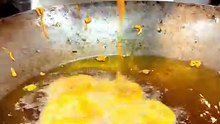 Sweet & Crispy: The Ultimate Street Food Jalebi You'll Crave Forever😨🔥#reels #reelschallenge #streetfood #StarsEverywhere #trendingreels #nonfollowers