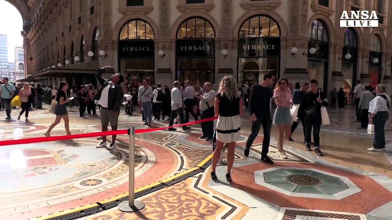 Versace diventa americana