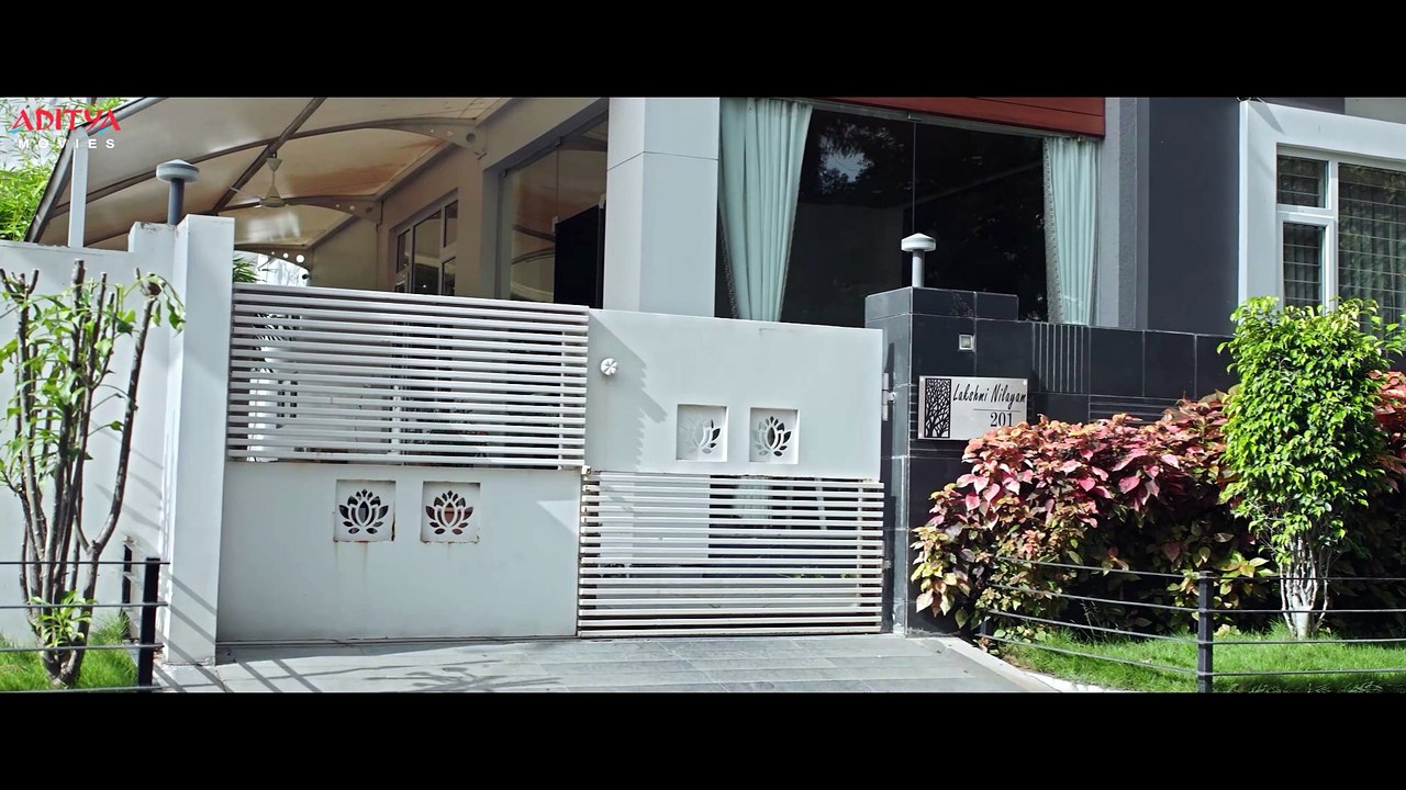 Kiran Abbavaram New Movie Scenes | Sammathame Hindi Dubbed Movie | Chandini Chowdary