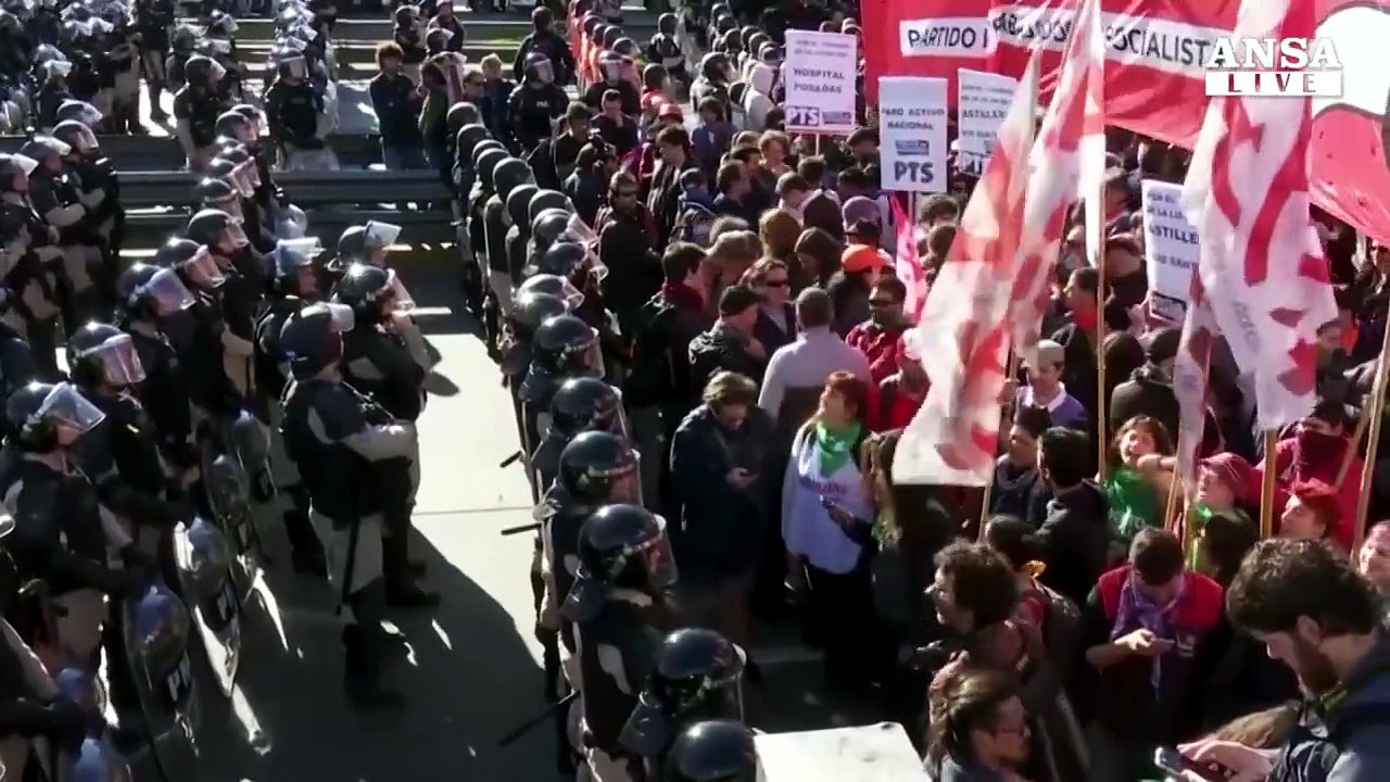 La crisi in Argentina, lascia capo della Banca centrale