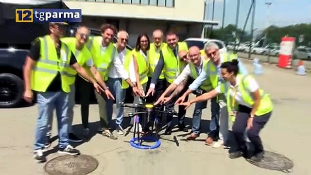SICUREZZA NEGLI AEROPORTI: A PARMA TESTATO UN DRONE HI-TECH | SICUREZZA NEGLI AEROPORTI: A PARMA TESTATO UN DRONE HI-TECH
