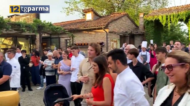 LO CHEF STELLATO MASSIMO SPIGAROLI HA FESTEGGIATO 50 ANNI IN CUCINA | LO CHEF STELLATO MASSIMO SPIGAROLI HA FESTEGGIATO 50 ANNI IN CUCINA