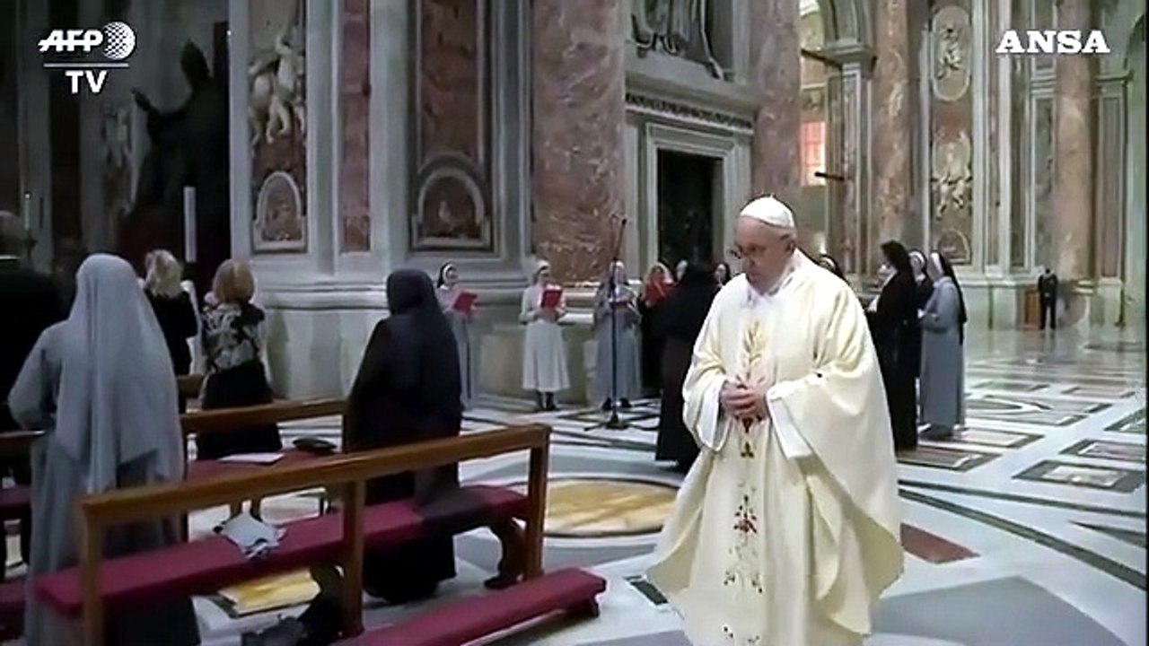La messa di papa Francesco per il centenario di Giovanni Paolo II