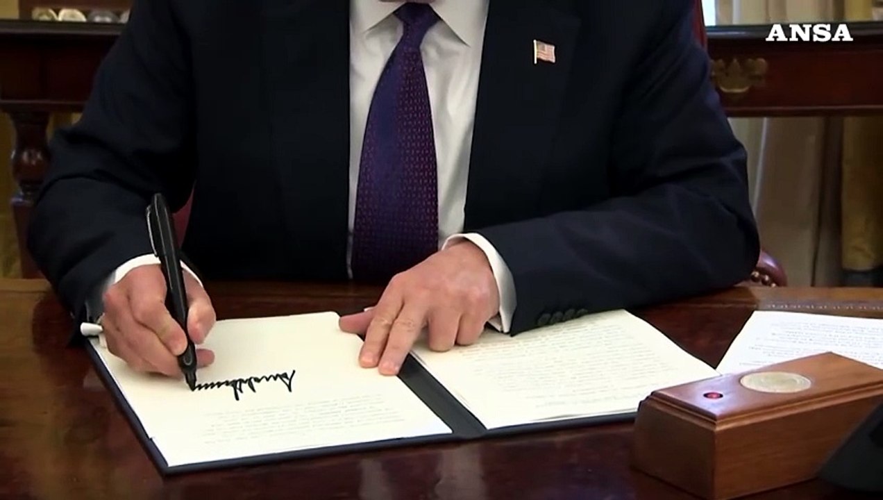 Trump minaccia nuovi dazi a Ue per aiuti ad Airbus