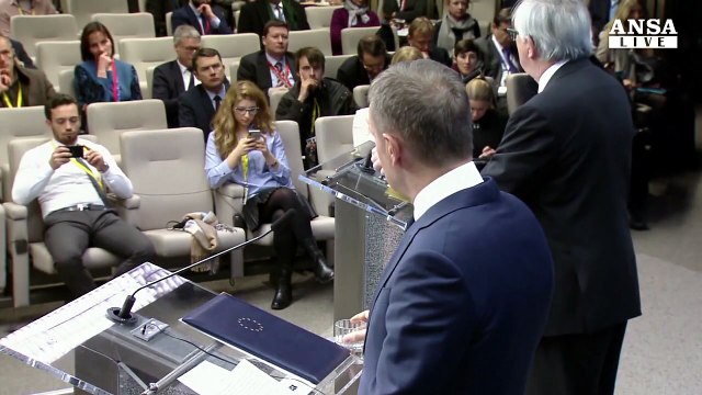 Juncker, aumentano le chance di un accordo sulla Brexit