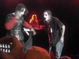 T-PAIN AU BATACLAN 16 JUIN SES DANSEURS