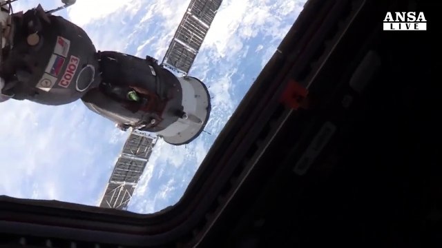 Parmitano compie 42 anni e annuncia che tornerà nello Spazio con la missione Beyond